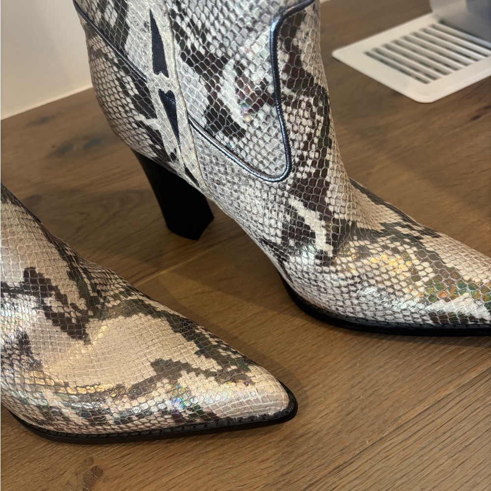 Nike Lab G Series Iridescent Python Boots - Picture 2 of 12